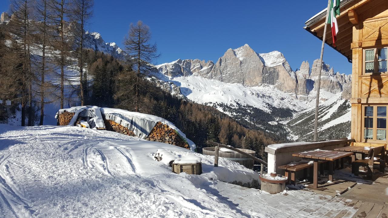 Hôtel Rifugio Negritella à Pozza di Fassa Extérieur photo