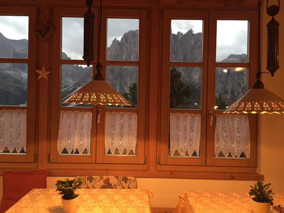 Hôtel Rifugio Negritella à Pozza di Fassa Extérieur photo